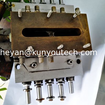 Hohe Präzision Paintball-Produktionsmaschine 4 Zoll-kleiner Maßstab für weiches Kapsel CER