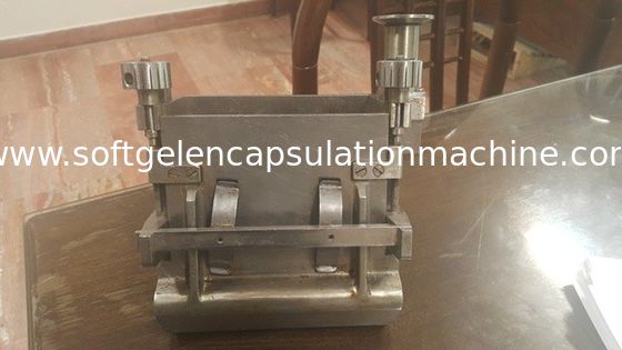 Gemüsekasten-Einspritzungs-Keil-Pumpe Softgel-Kapsel-Maschine gelatine Robbion Spreder