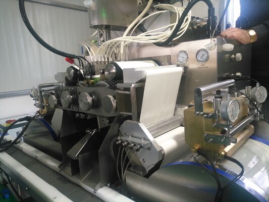 Weiche Gelatine 10 Zoll Paintball-Verkapselungs-Maschine für CS-Spiele